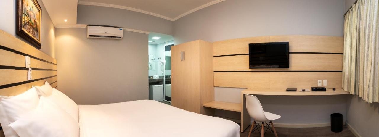 Hotel KK Itu Buitenkant foto