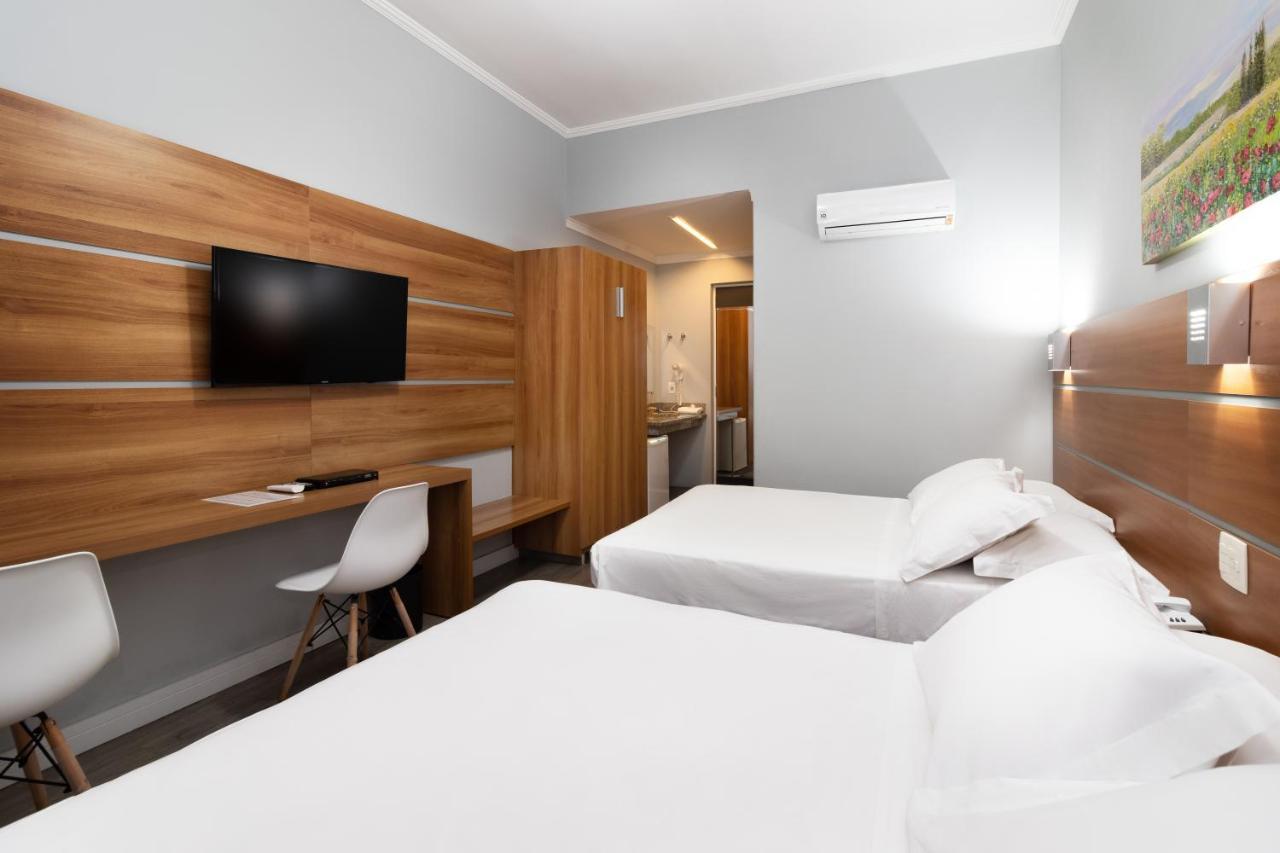 Hotel KK Itu Buitenkant foto